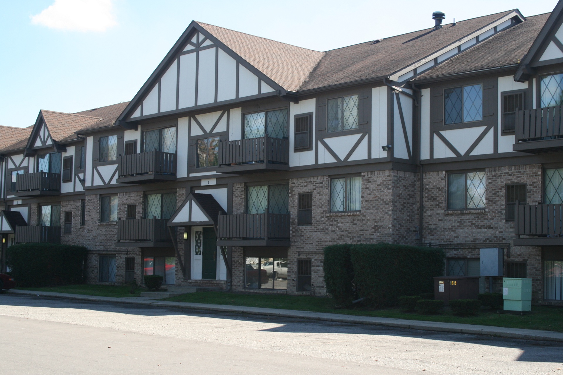 Sugartree Apartments exterior  in Mount Morris Michigana