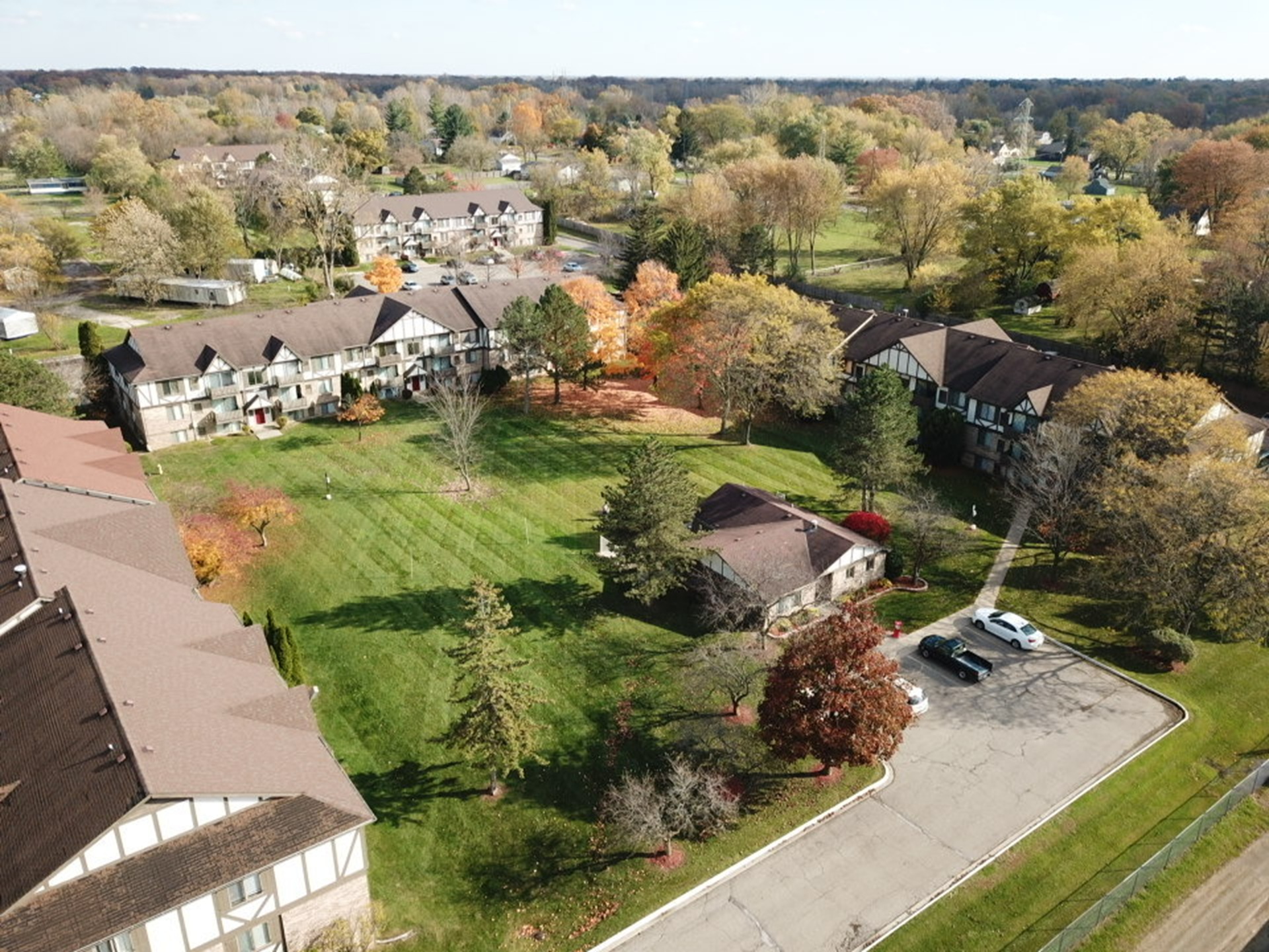 Sugartree Apartments exterior in Mount Morris Michigana