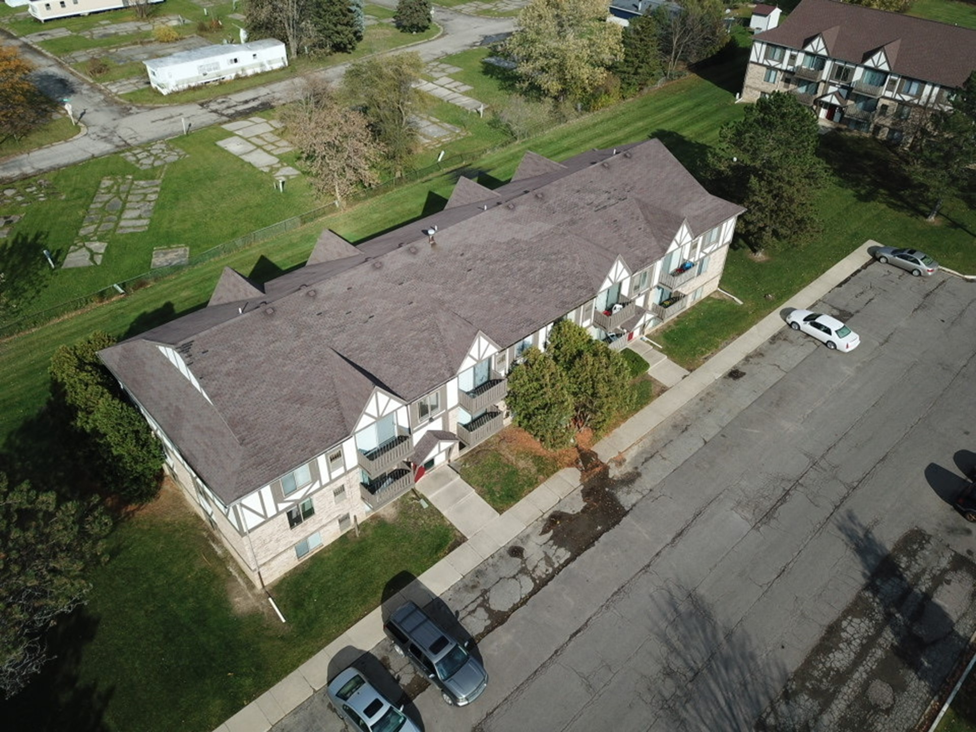 Sugartree Apartments exterior in Mount Morris Michigana